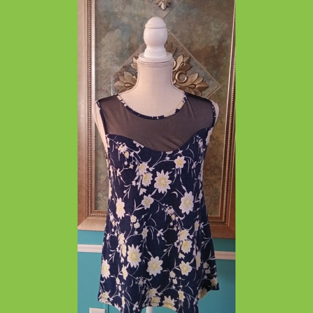 Floral tank top